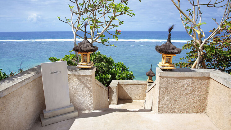 Samabe Bali Suites & Villas